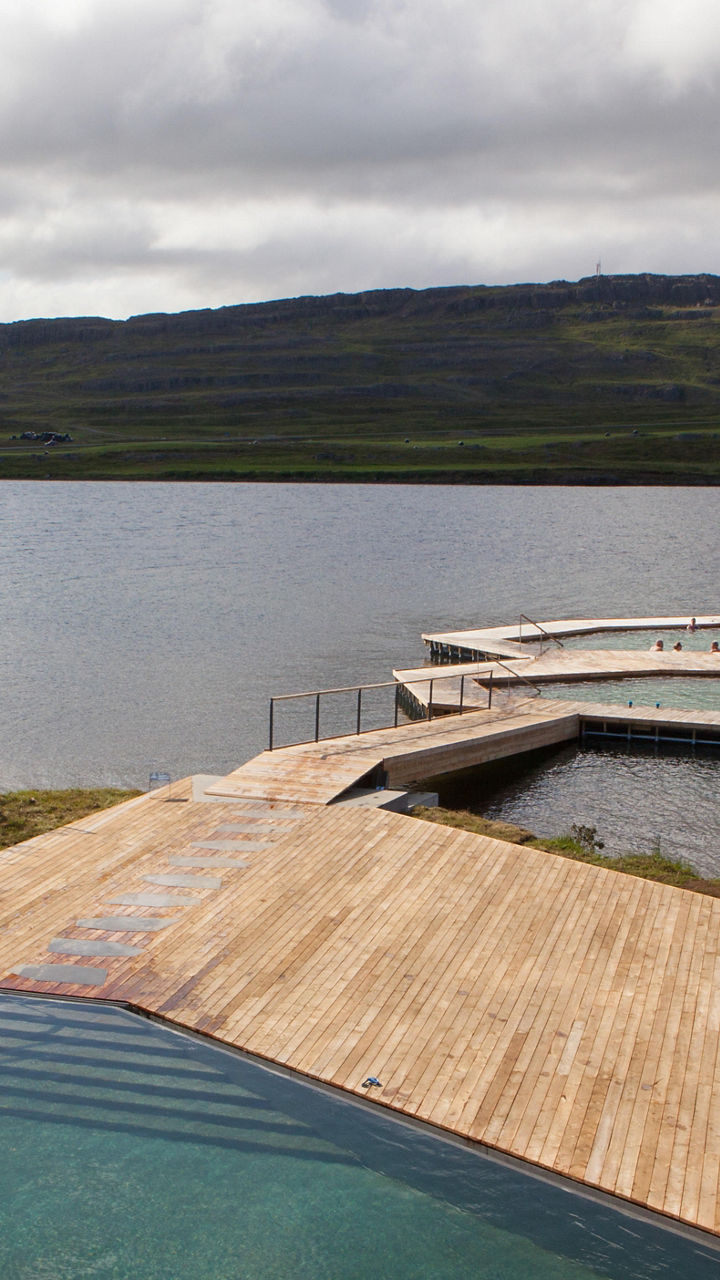 Vök Baths