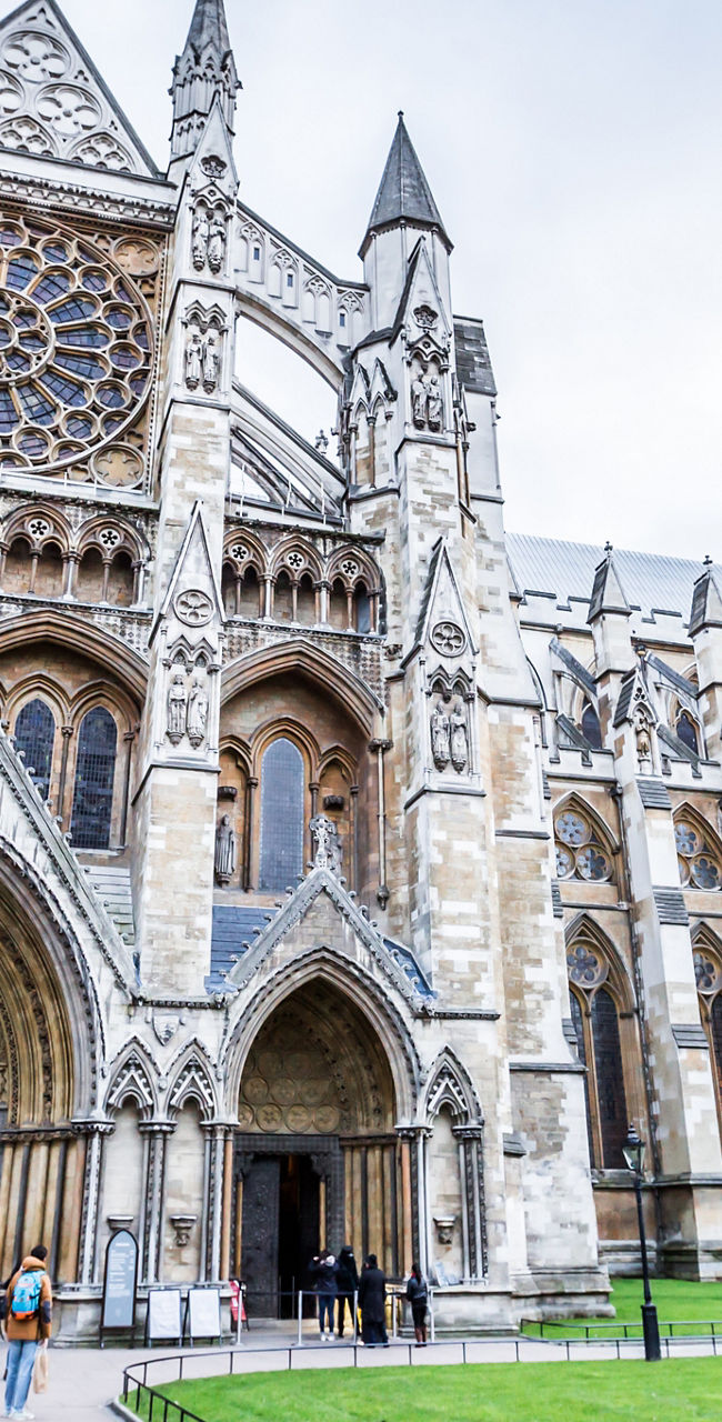 Westminster Abbey exterior with visitors