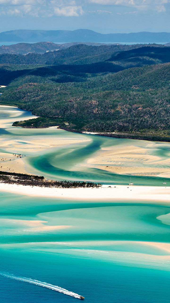 Heart Reef by Air