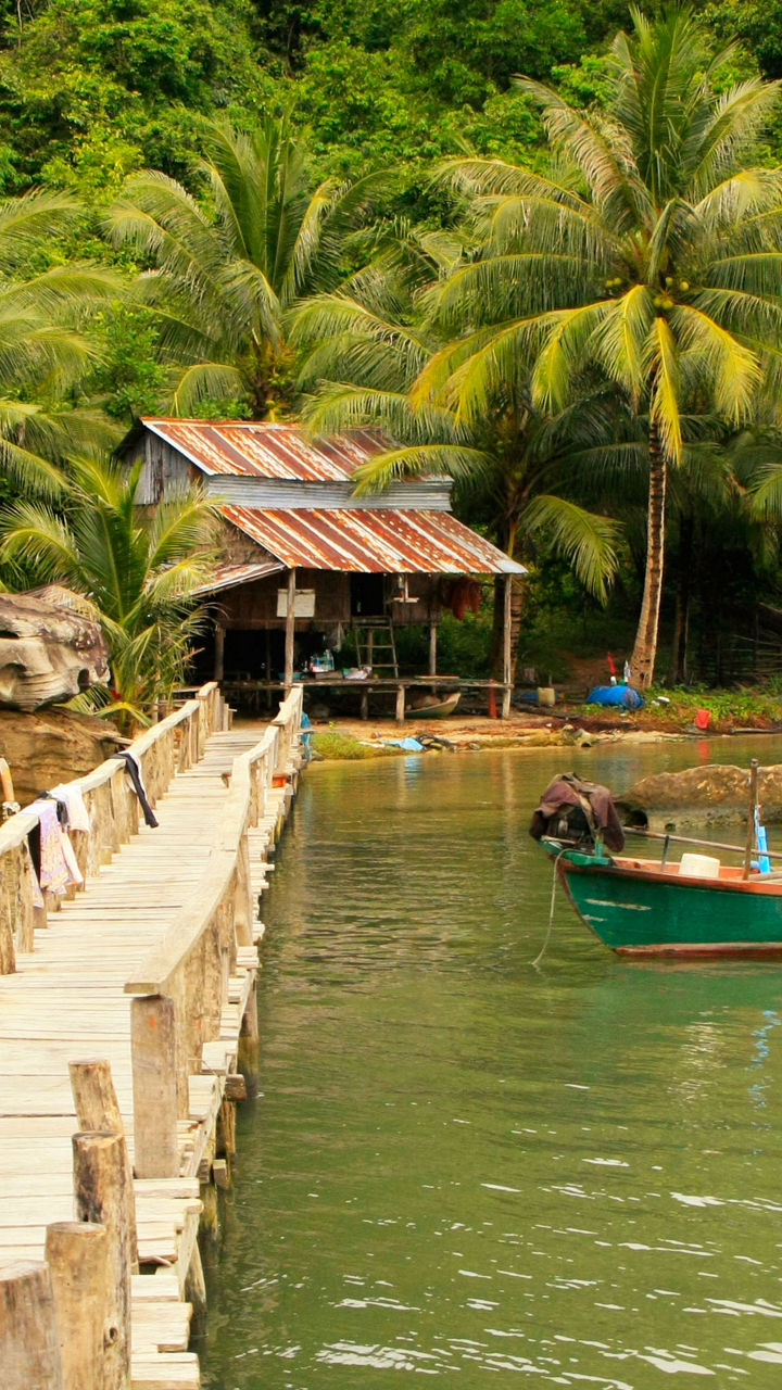 Local Village & Ream National Park